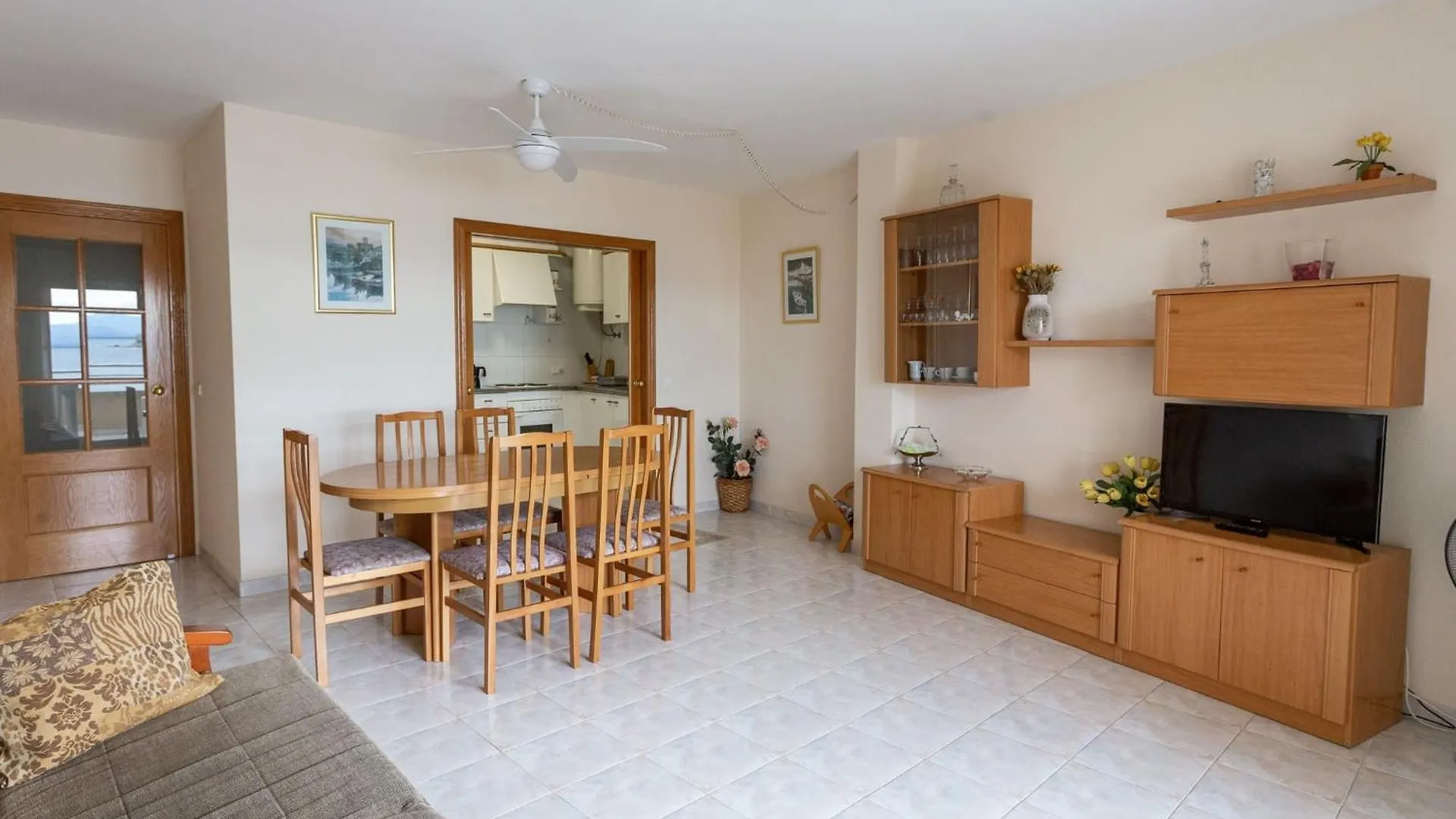Apartamento Passeig Del Mar L' Escala 0*,  España